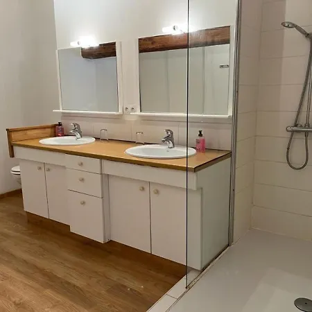 Les Maisons De Ronsac : Lieu Idéal Pour Vos Fêtes Сasa de vacaciones Saint-Pierre-de-Lages