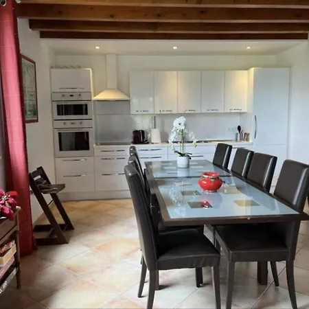 Les Maisons De Ronsac : Lieu Idéal Pour Vos Fêtes * Saint-Pierre-de-Lages