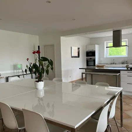 Сasa de vacaciones Les Maisons De Ronsac : Lieu Idéal Pour Vos Fêtes