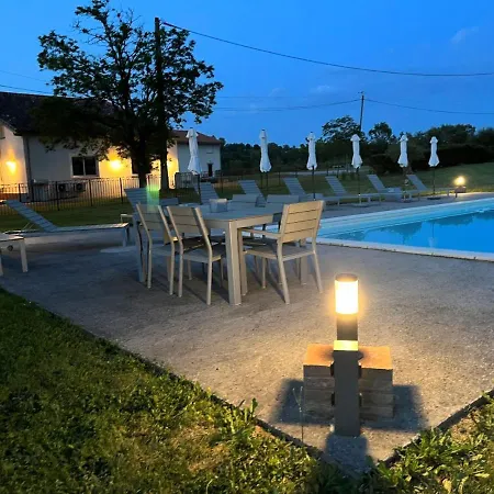 Сasa de vacaciones Les Maisons De Ronsac : Lieu Idéal Pour Vos Fêtes Saint-Pierre-de-Lages